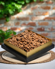 Badem İçi Çiğ Özel