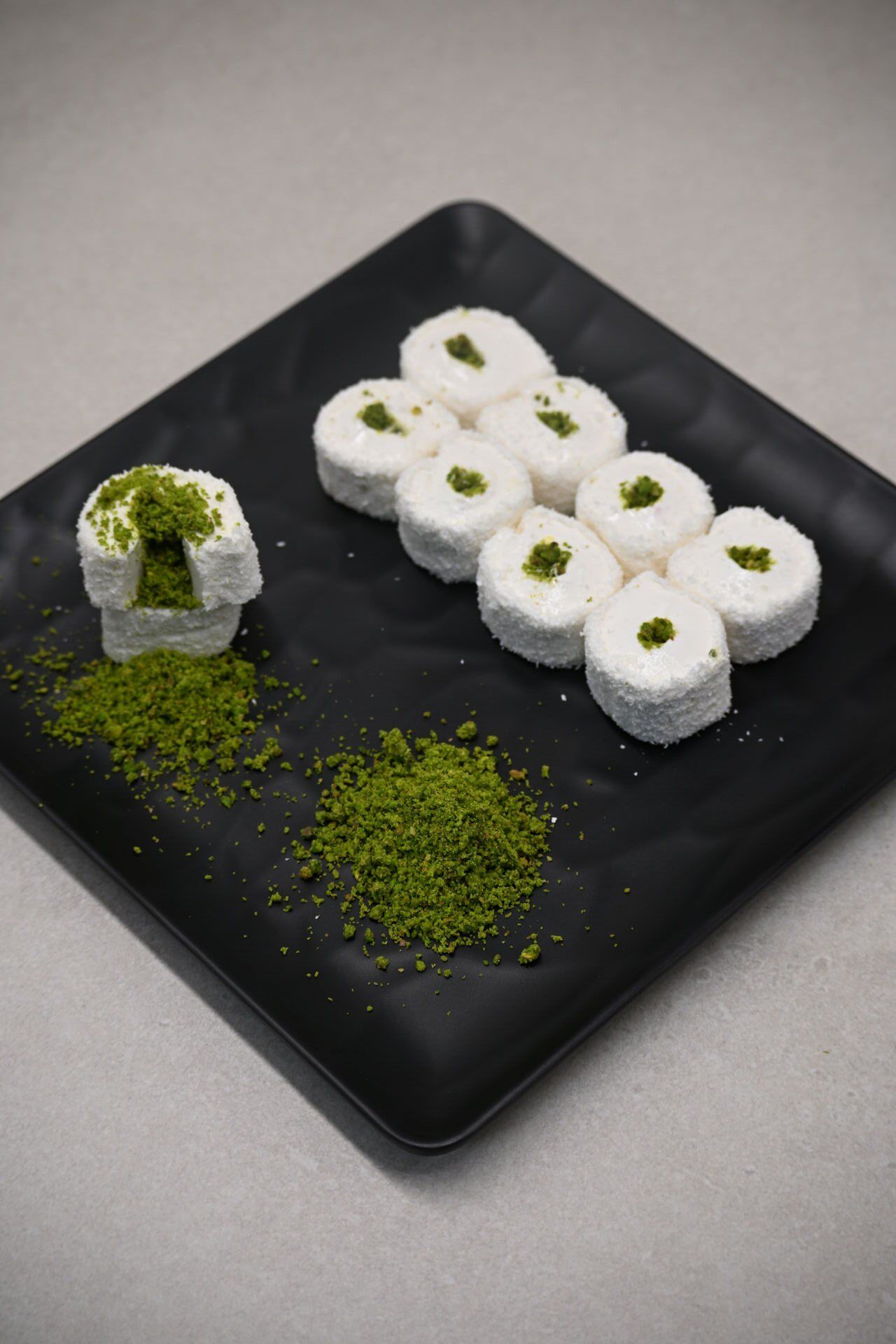 Sultan Lokumu Antep Fıstıklı