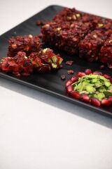 Zereşk Kaplı Narlı Antep Fıstıklı Lokum