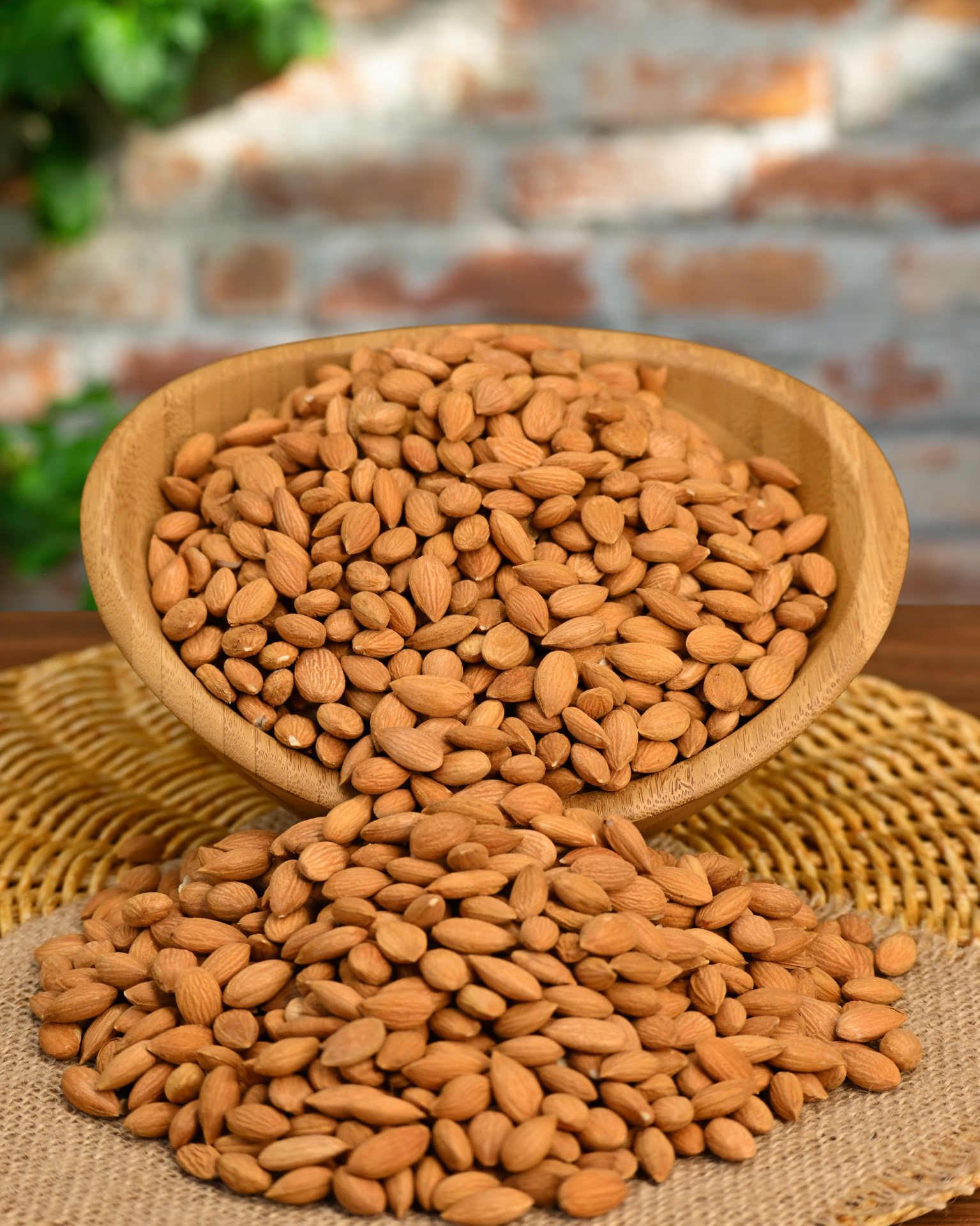 Kayısı Çekirdeği İçi Sarı