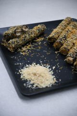 Hindistan Ceviz Kaplı Fındık Ezmeli Sarma Tatlısı