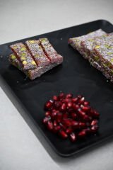 Narlı Antep Fıstıklı Yaprak Cezerye