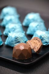 Melodi Fındık Krema Dolgulu Sütlü Çikolata Mavi