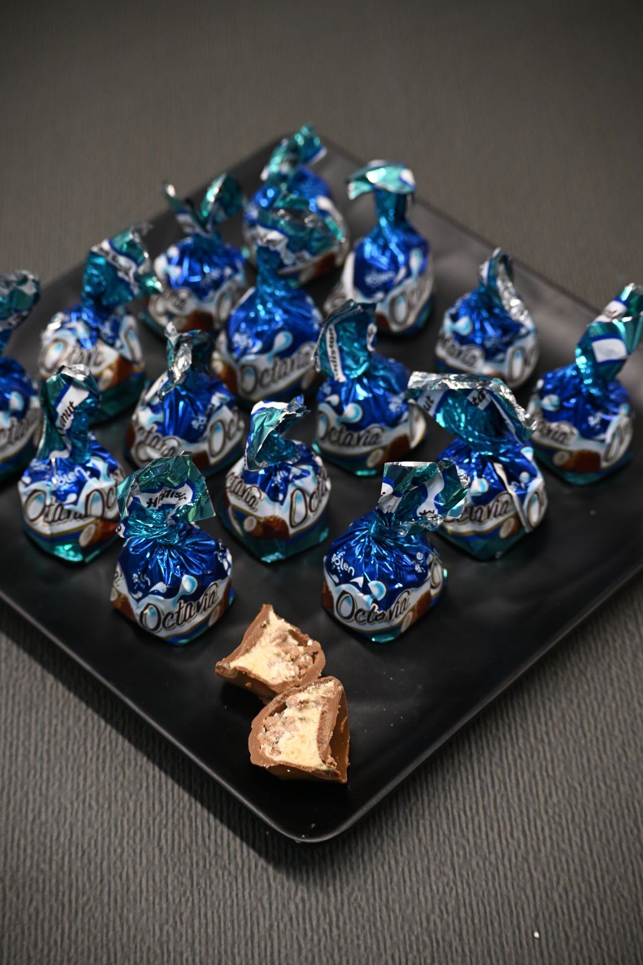 Octavia Kakaolu Krema Dolgulu Hindistan Cevizi Çikolata