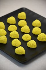 Boncuk Şeker Kaplamalı Meyve Aromalı Jöle Sarı