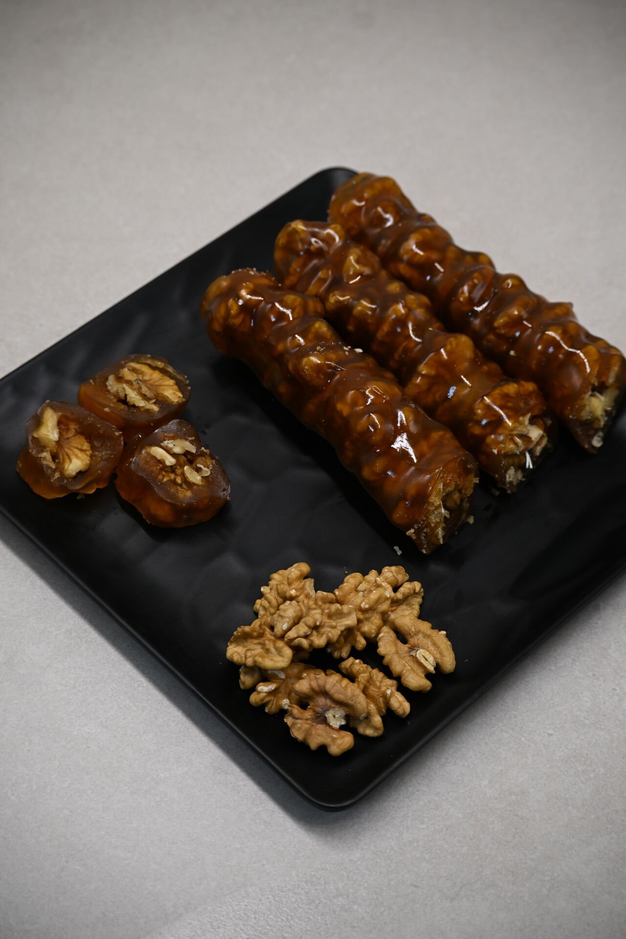 Maraş Sucuğu Pekmezli Kelebek Cevizli