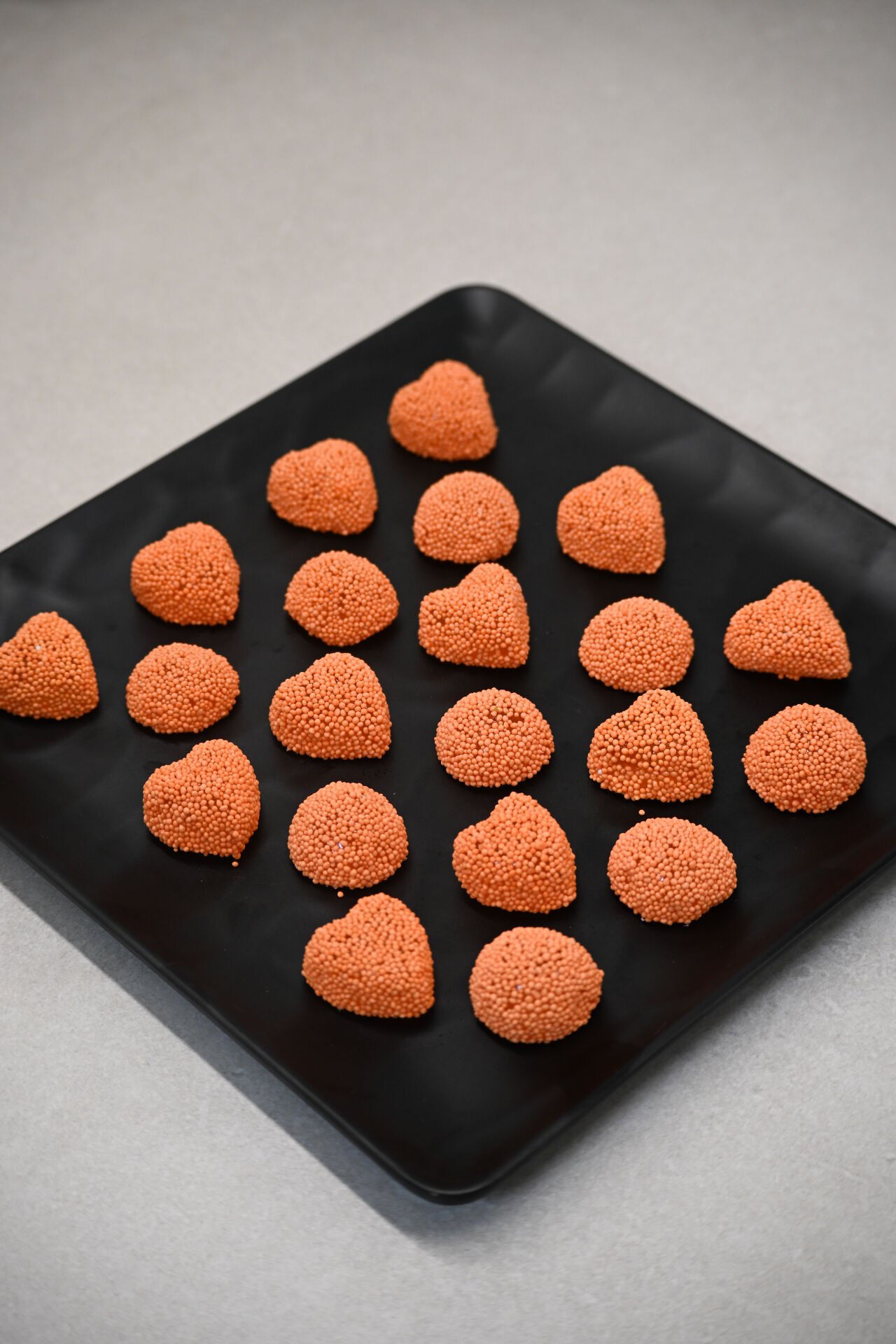 Boncuk Şeker Kaplamalı Meyve Aromalı Jöle Turuncu